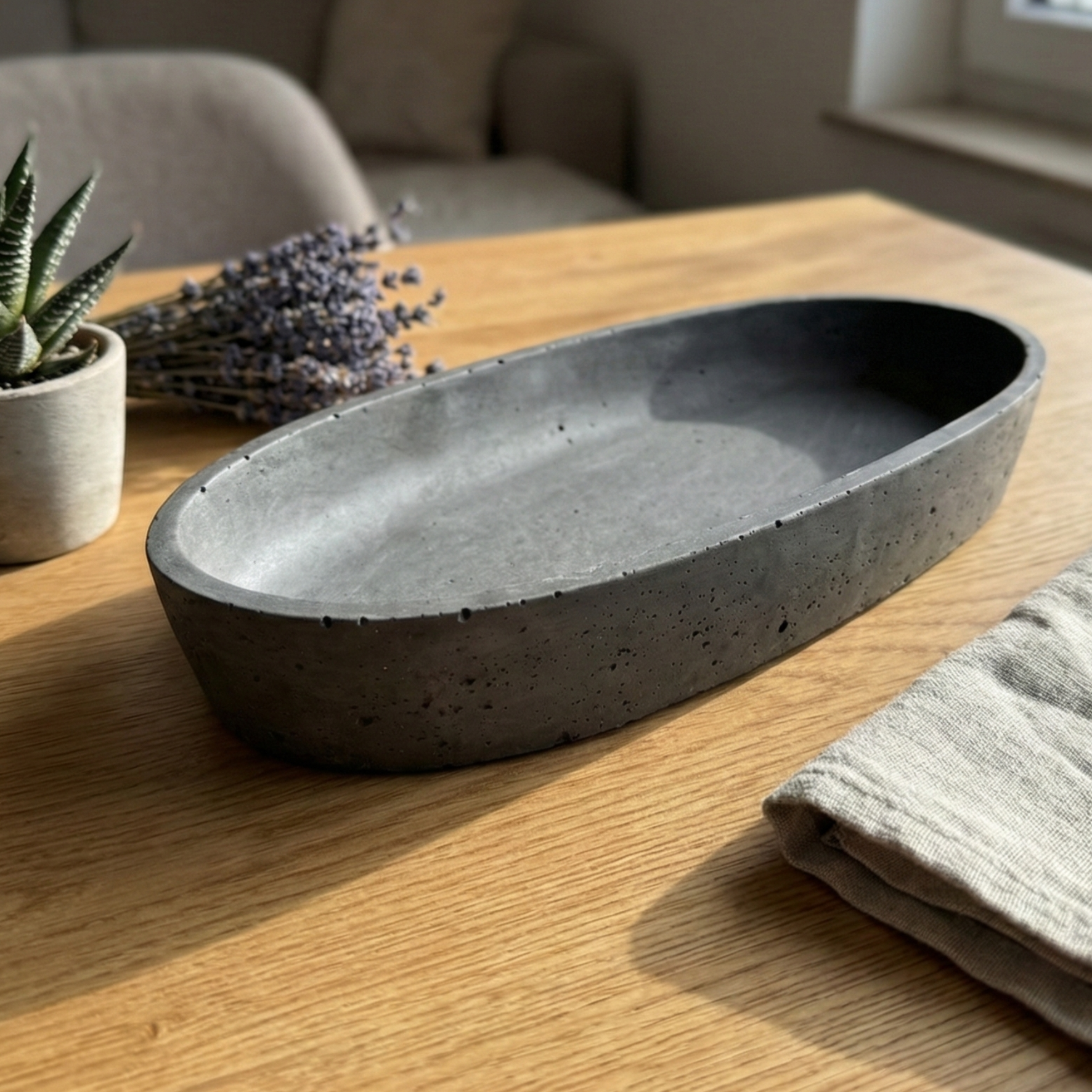 Handgemachte Betonschale "Oval" (29 cm)