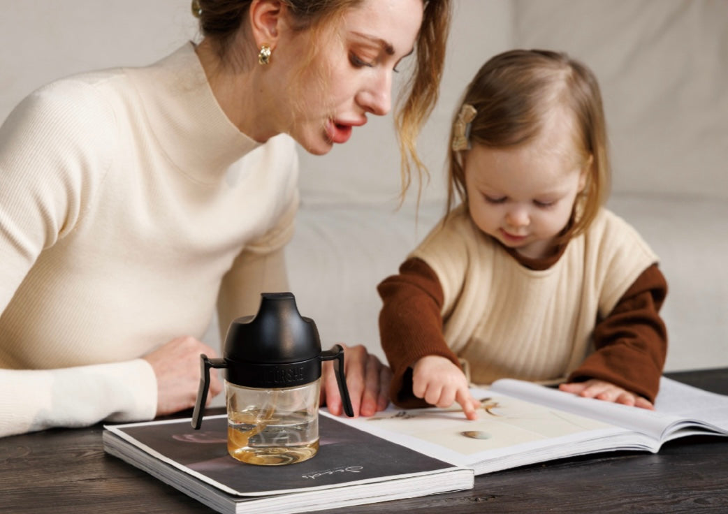 Dental Care Sippy Cup 300ml (Schwarz)