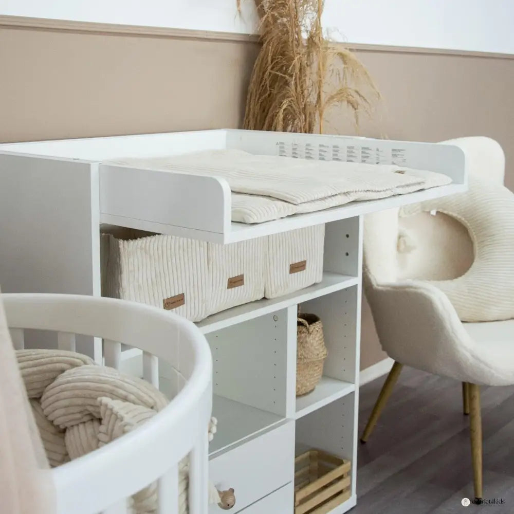 Wickelauflage Cord mit Unterlage – natürlich & kuschelig für dein Baby