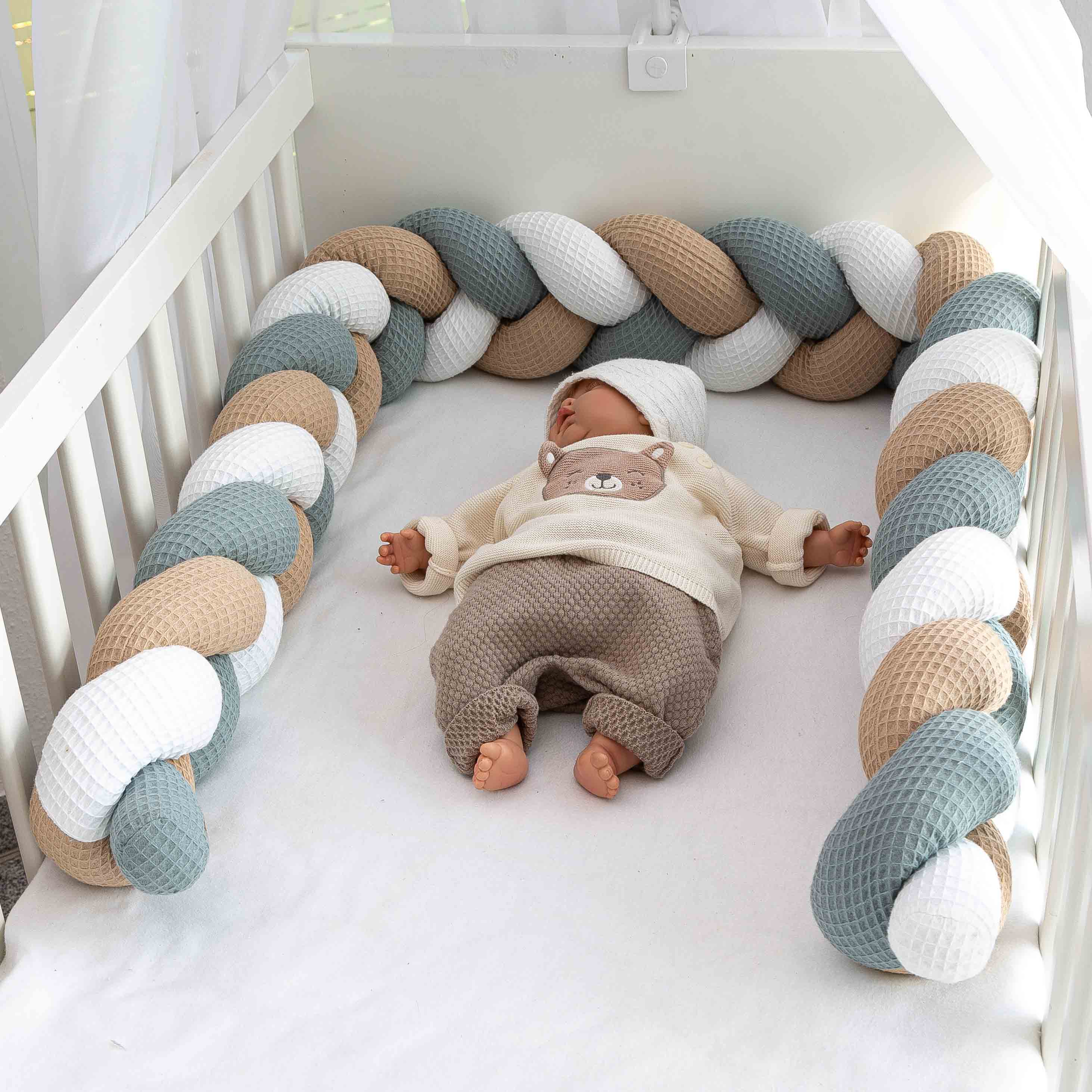 Babyausstattung Bettschlange geflochten von Binolu