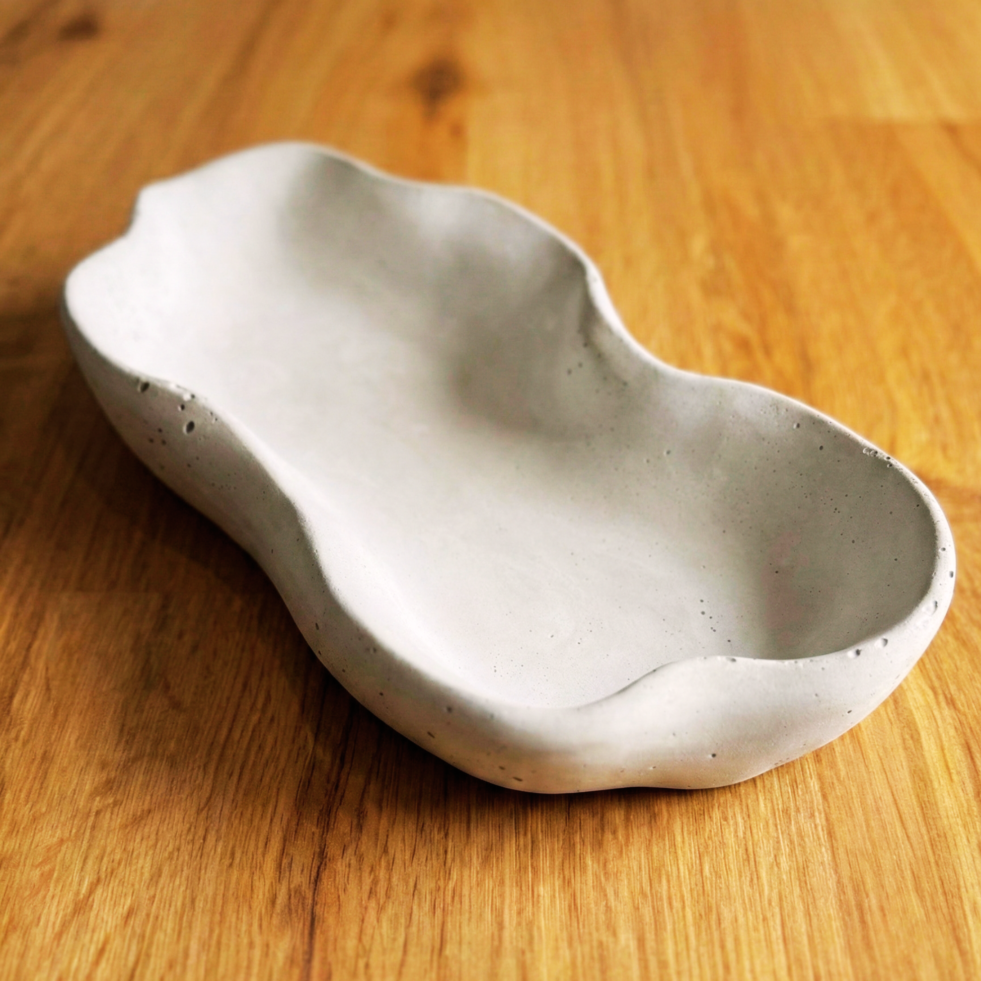 Design-Betonschale "Wave" | Oval & Organisch (29,5cm) Black/Grey